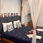 Elin Alacati Hotell *