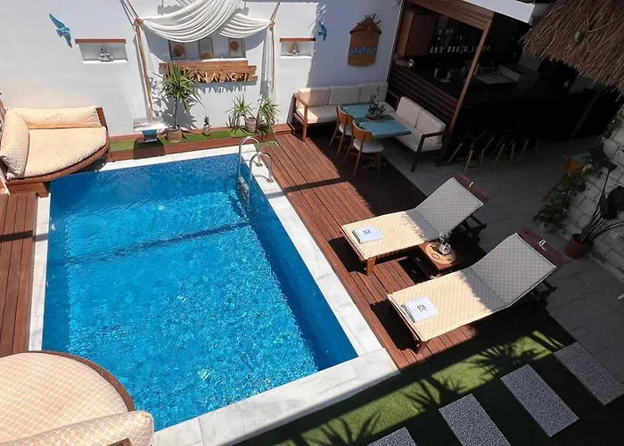 Elin Alacati Отель *