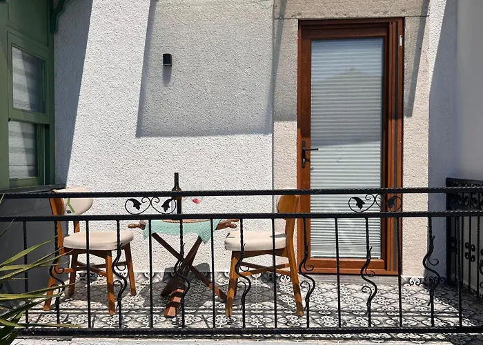 Отель Elin Alacati *